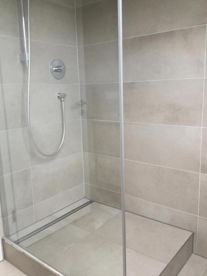 Charmante Ferienwohnung 100 Qm โกรส-อุมชตัดท์ ภายนอก รูปภาพ