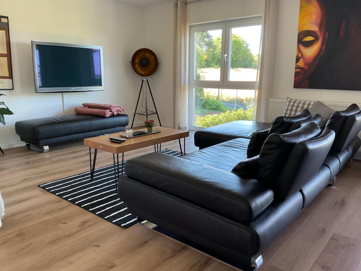 Charmante Ferienwohnung 100 Qm โกรส-อุมชตัดท์ ภายนอก รูปภาพ